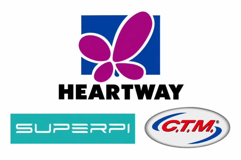 Gebalanceerde compositie met drie logos